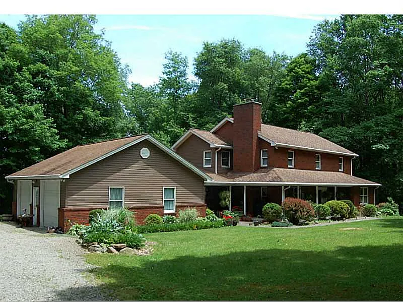2072 Oak Ridge Ln photo 1