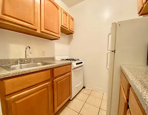 Rented by Living New York | media 3