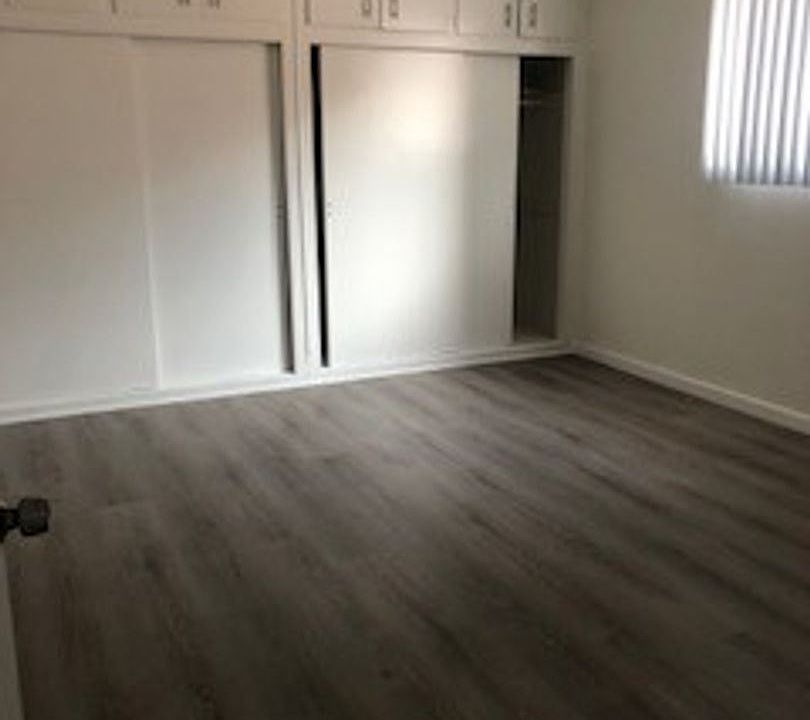 2nd image of 8208 Norton Ave APT 8