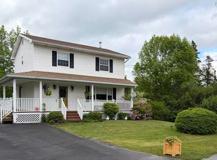 33 Crockett Ct, Antigonish, NS B2G 2Y2