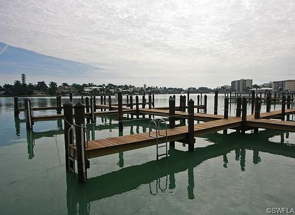 3rd image of 222 Harbour Dr APT 504