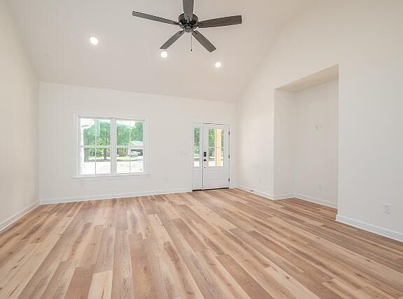2nd image of 359 Troy Ln