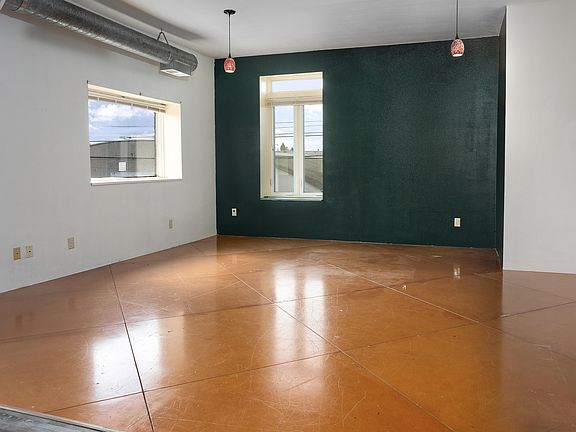 5th image of 5238 S Tacoma Way #3