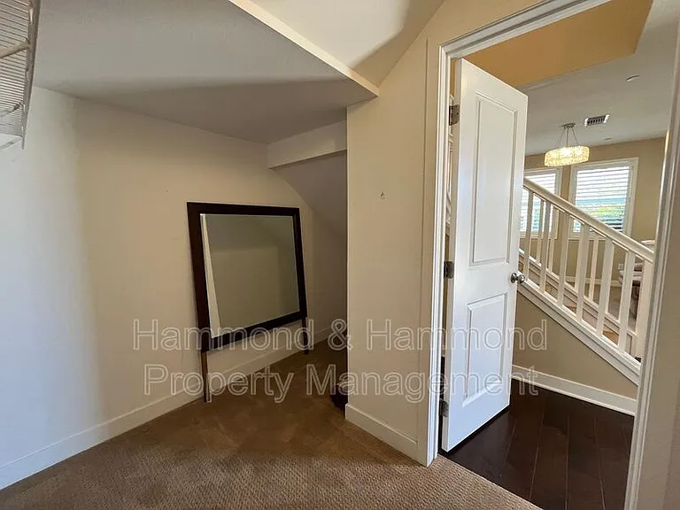 11395 Beechnut St — Photo 25