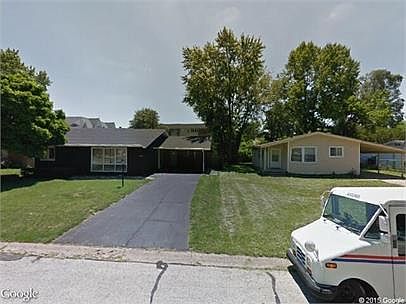 2nd image of 1005 E Burkwood Dr