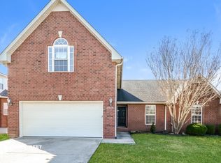 2918 Runnymeade Dr, Murfreesboro, TN 37127