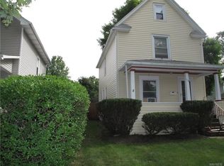 16 Irving St, Lockport, NY 14094