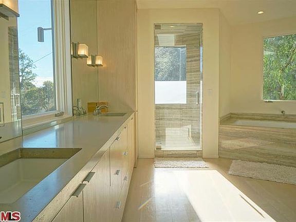 4th image of 6415 W Rodgerton Dr