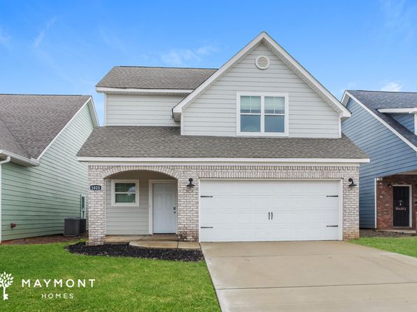 1025 Highgrove Hts NW