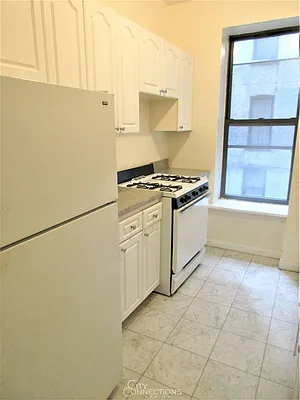 Rented by City Connections Realty | media 13