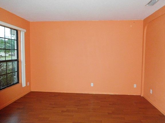 5th image of 273 Breckenridge Cir SE