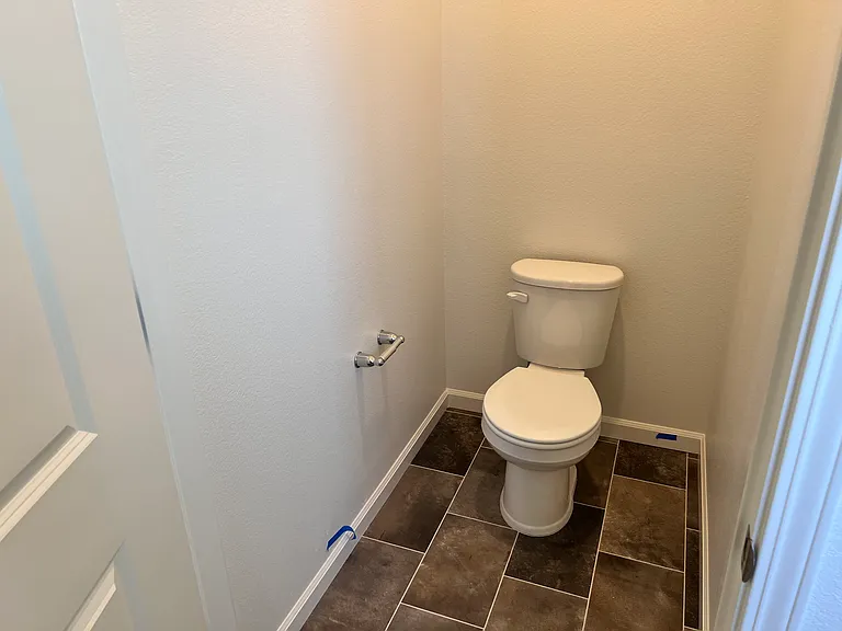 Master Bedroom W/C