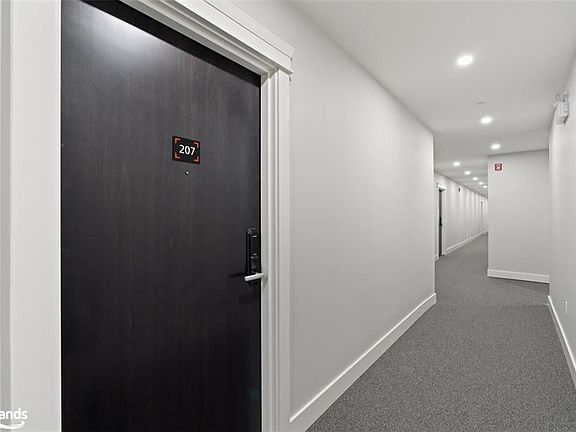 3rd image of 18 Campus Trl #207