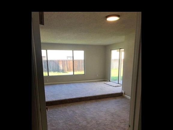 3rd image of 149 W Ronwood St