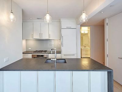 160 E 22nd St #3D, New York, NY, 10010