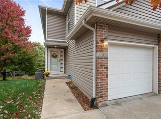 3560 NE Austin Dr, Lees Summit, MO 64064