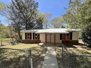 8106 County Line Rd, Laurel Hill, FL 32567