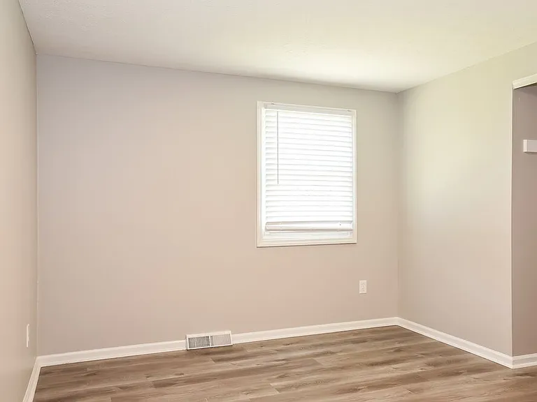 1204 Daylight Dr — Photo 13