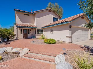 9311 N Broken Lance Dr, Tucson, AZ 85742