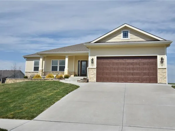 405 W 10th St, Lawson, MO 64062