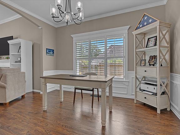 5th image of 8522 S 100th East Ave