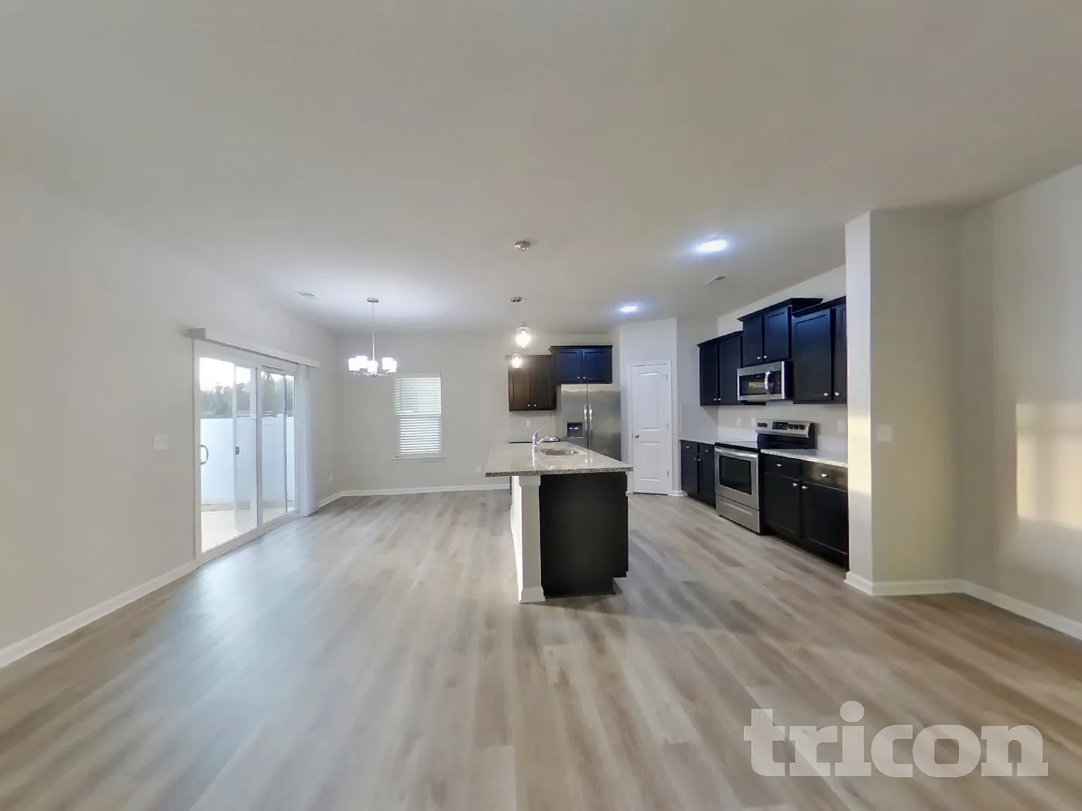 216 Spring Knoll Drive Charlotte NC — Photo 2