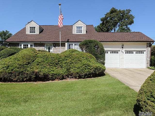 1st image of 869 Leonard Dr