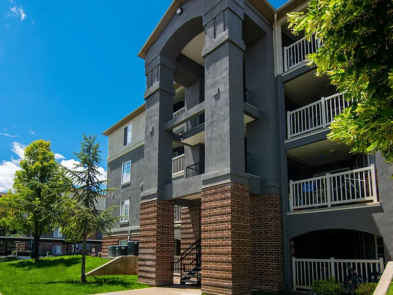 Park Vue — Photo 7