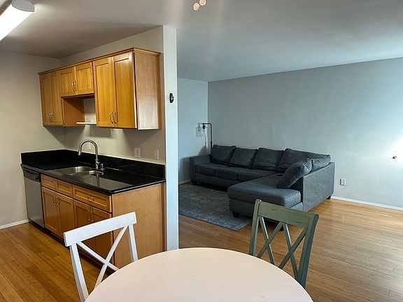 5th image of 4522 Utah St Unit 6