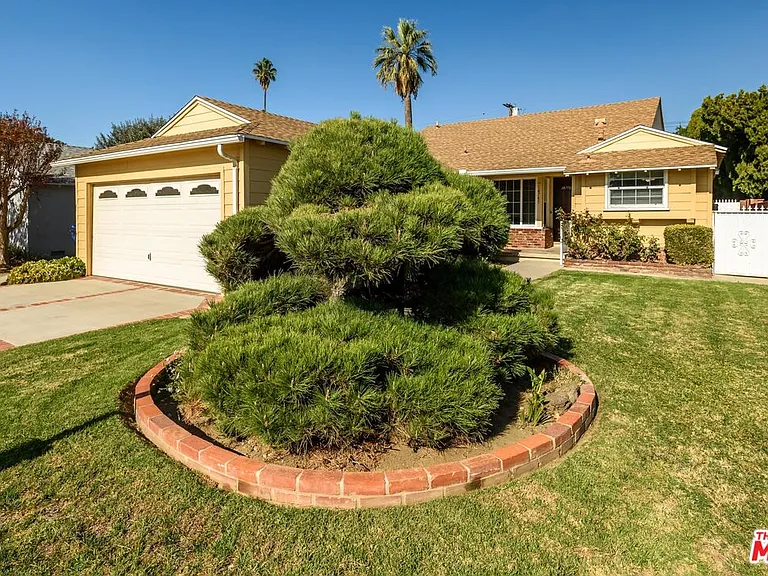 14745 Marlin Pl — Photo 3