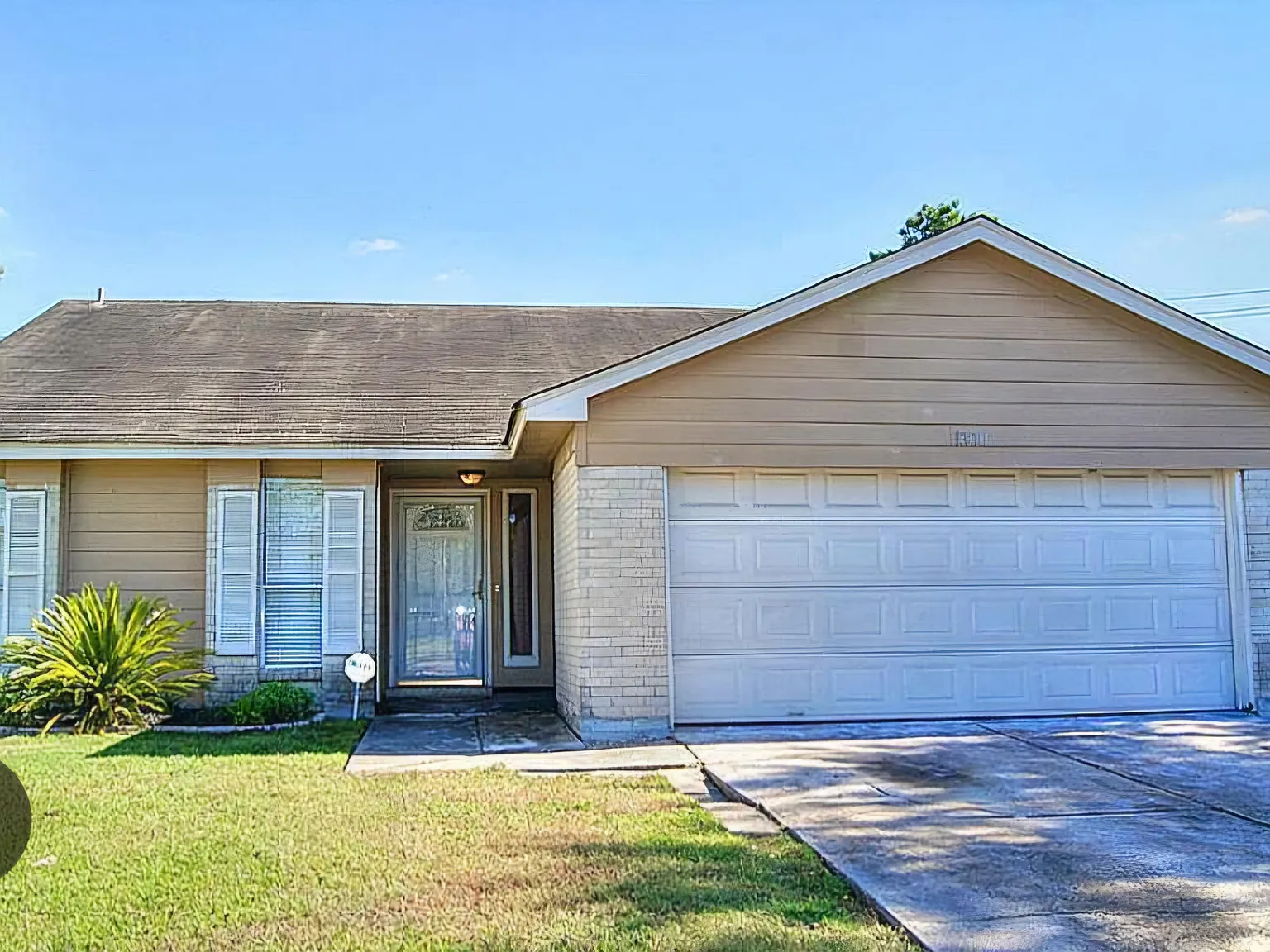 4 bed, 1434 sqft, $1,725 — Photo 1
