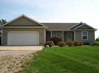 6230 E Colony Rd, Elsie, MI 48831