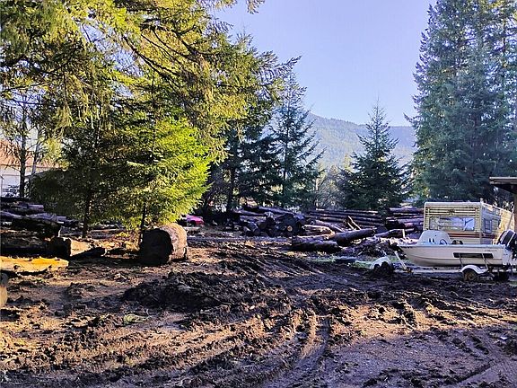 2nd image of 125 Edmonds Road