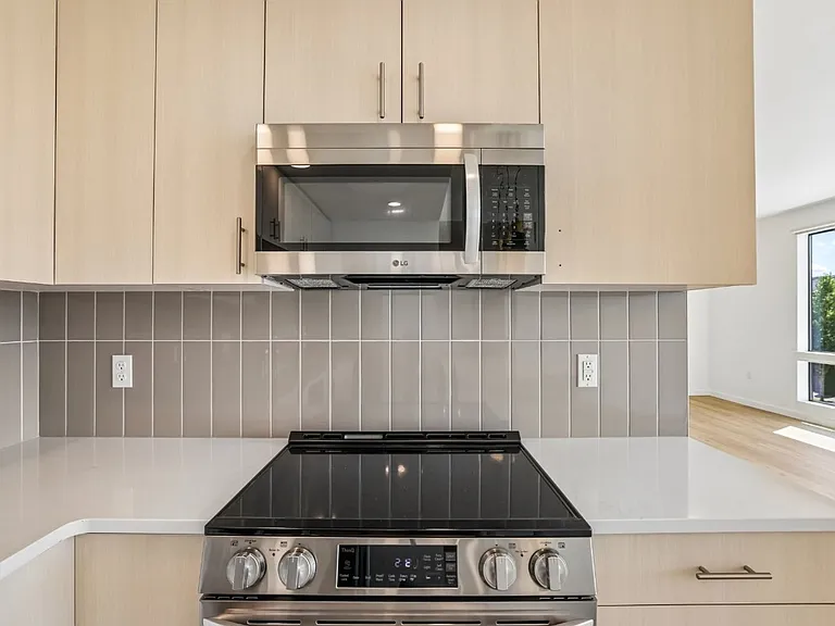 Brand-new 3-Bed, 2-Bath luxury single-level apartment! Bright, open-concept living with modern fi... — Photo 17