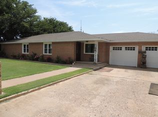 205 Henderson Ave, Amherst, TX 79312