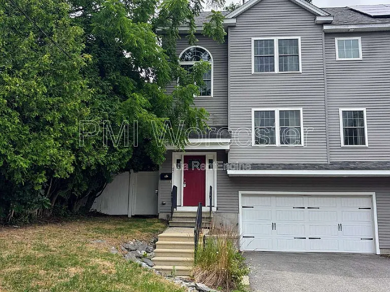 47 Eustis St — Photo 1