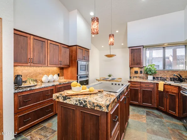 1924 E Campbell Ter, Tucson, AZ 85718