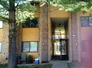 7084 Wildwood Cir #82-4, Louisville, KY 40291