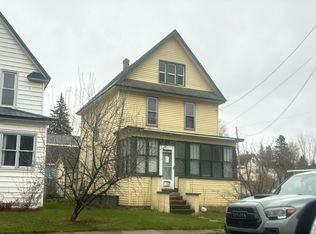 919 John St, Sault Sainte Marie, MI 49783