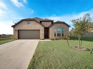 208 Big Bend Dr, Forney, TX 75126