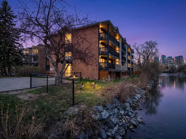 104 W 24th Ave SW #206, Calgary, AB T2S 0J9