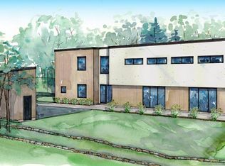 39 Mountain Lane, Beacon, NY 12508
