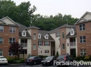1089 Morning Glory Dr, Monroe Township, NJ 08831