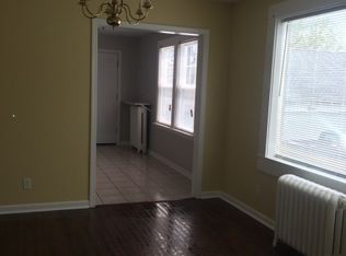 49 Culloden Rd, Stamford, CT 06902