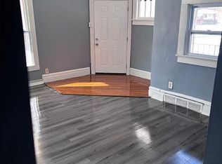 721 Sumner St APT 1, Akron, OH 44311