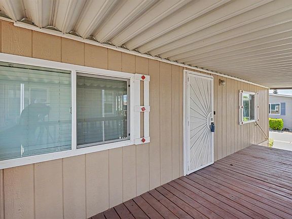 4th image of 4321 Spartans Ln