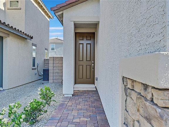 2nd image of 6603 Dove Point Pl