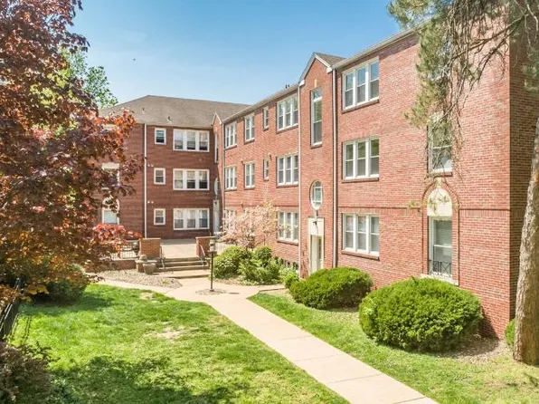 7506 Cromwell Dr APT 1S, Clayton, MO 63105