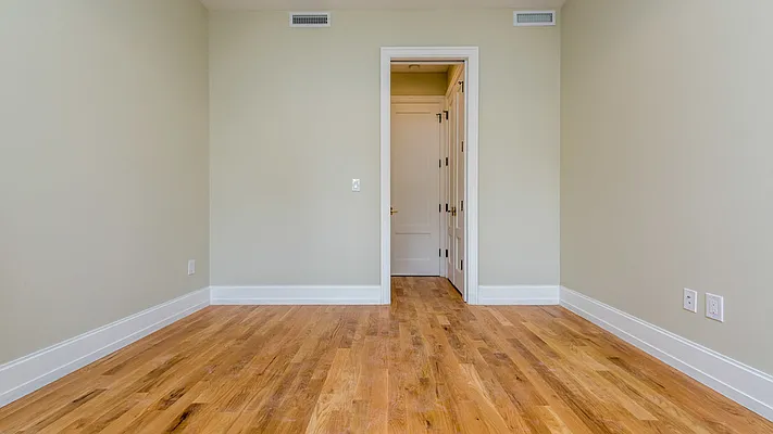 Rented by Nooklyn NYC LLC | media 33