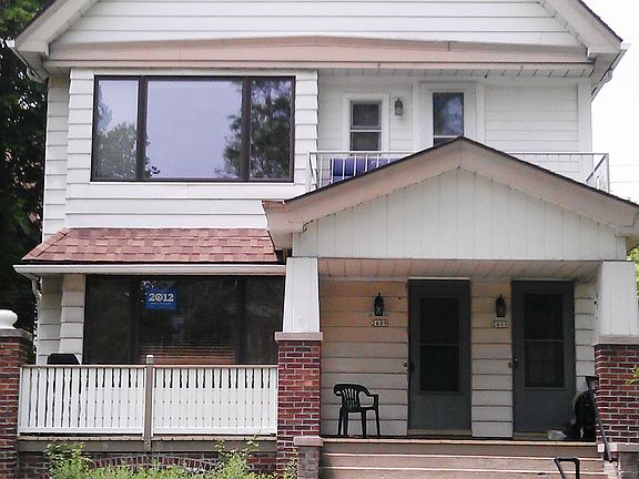 Outside Street View-Separate Private entrance on the right